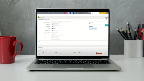 Gestión de facturas en el CRM