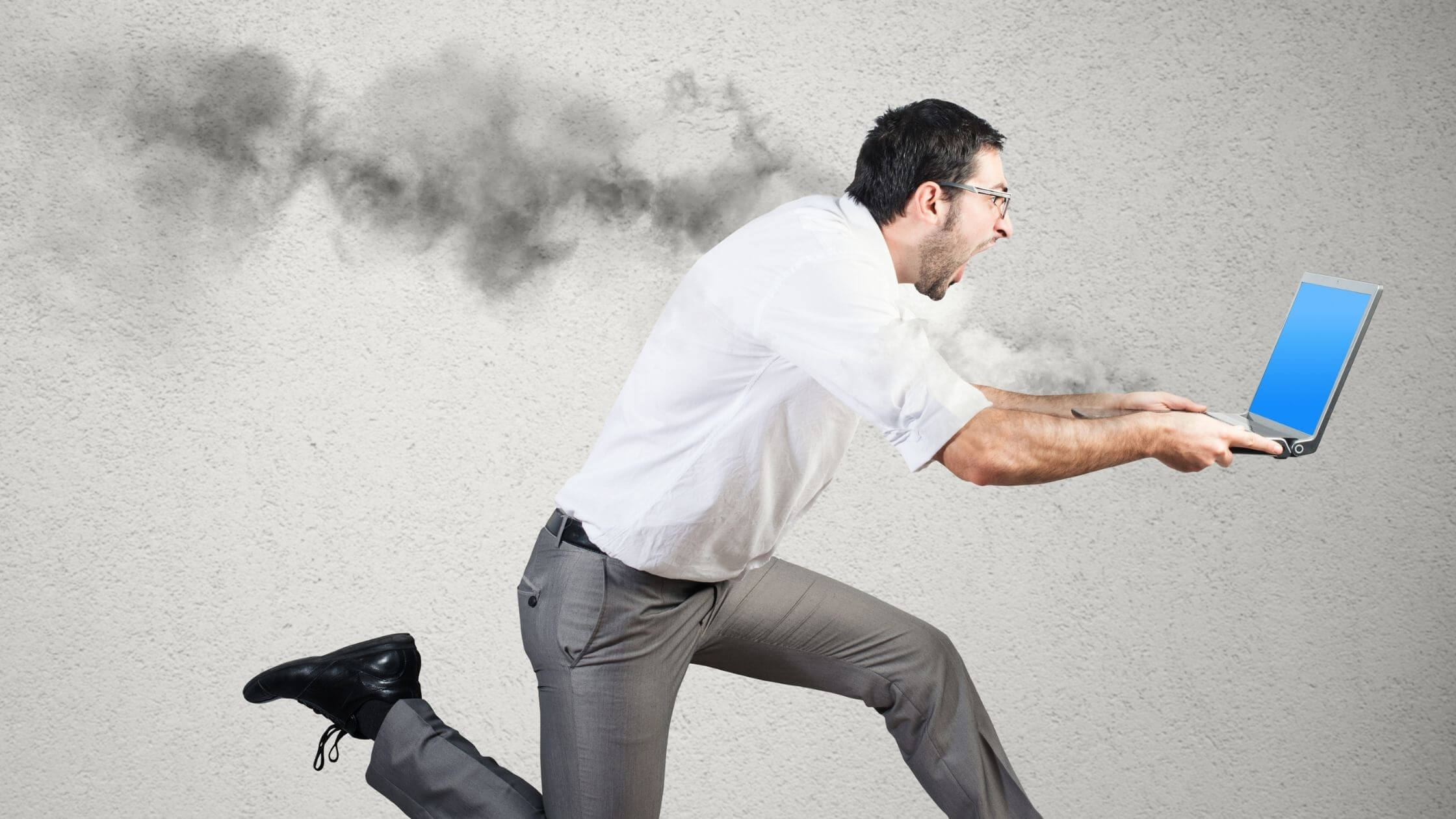 Cómo liberar espacio en mi cuenta de correo electrónico